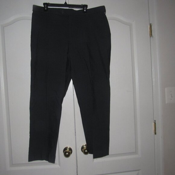 NWT KIRKLAND SIGNATURE Black Pin Dot Men’s Flat Front Pants Size 40 x 29